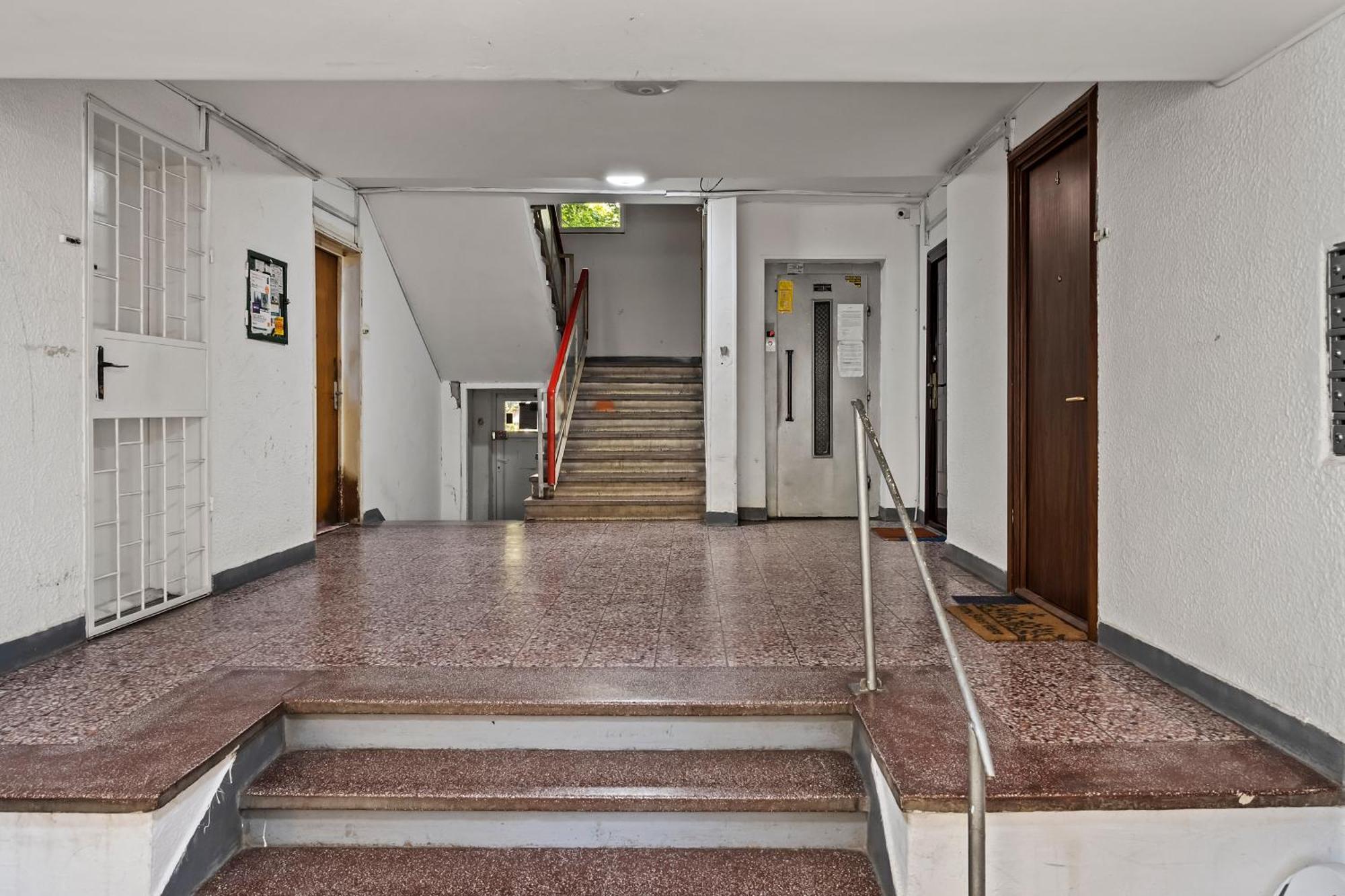 Apartament De Lux Drumul Taberei Bukarest Exterior foto